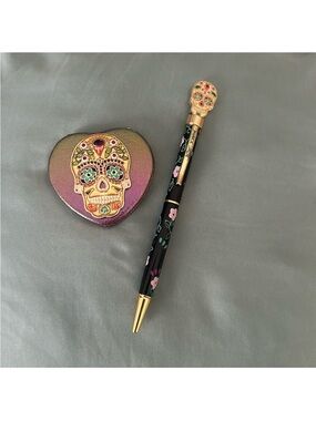 Betsy Johnson Skull Heart Compact & Floral Skull Pen Set - Black and Iridescent